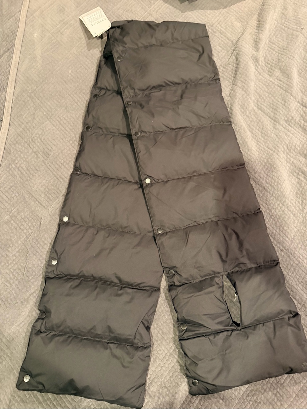 Lululemon Wunder Under Black Quilted Puffer Scarf